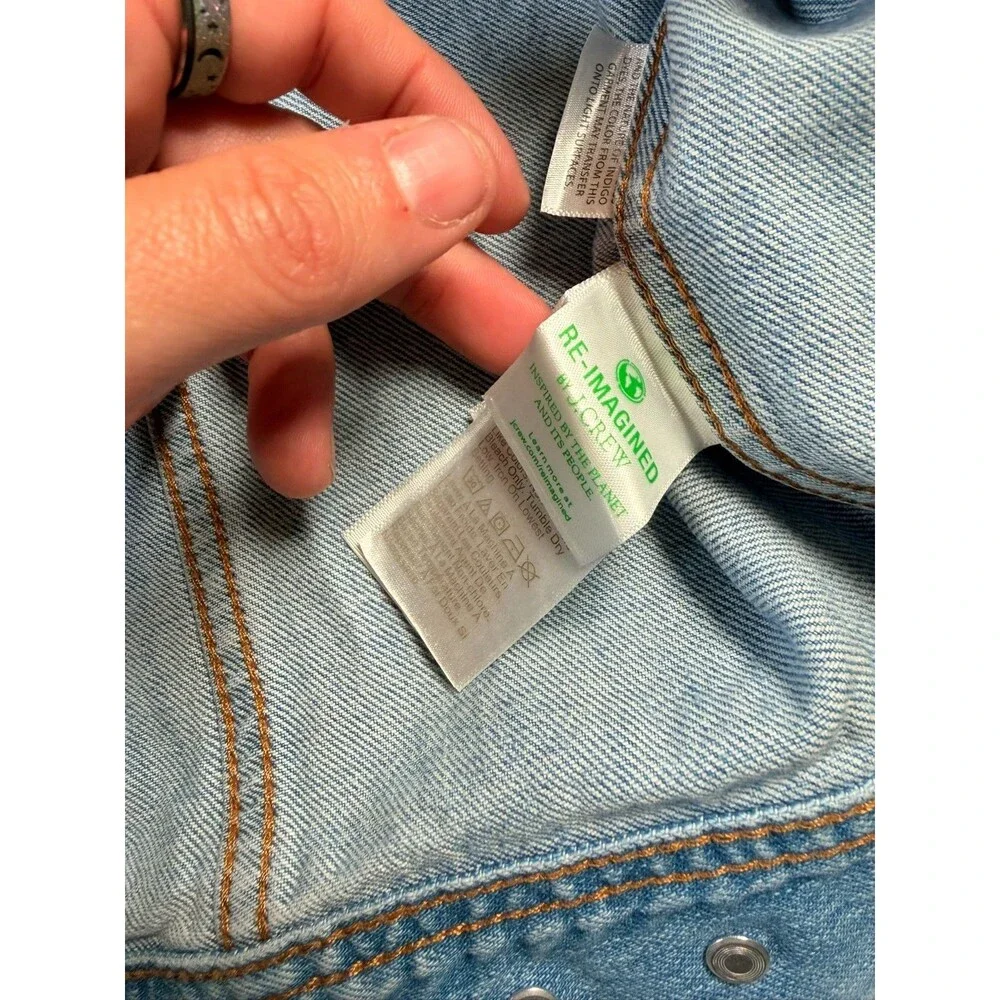 J Crew Men's Classic Denim Trucker Jacket Light Wash Indigo Eco Re-Imagined M